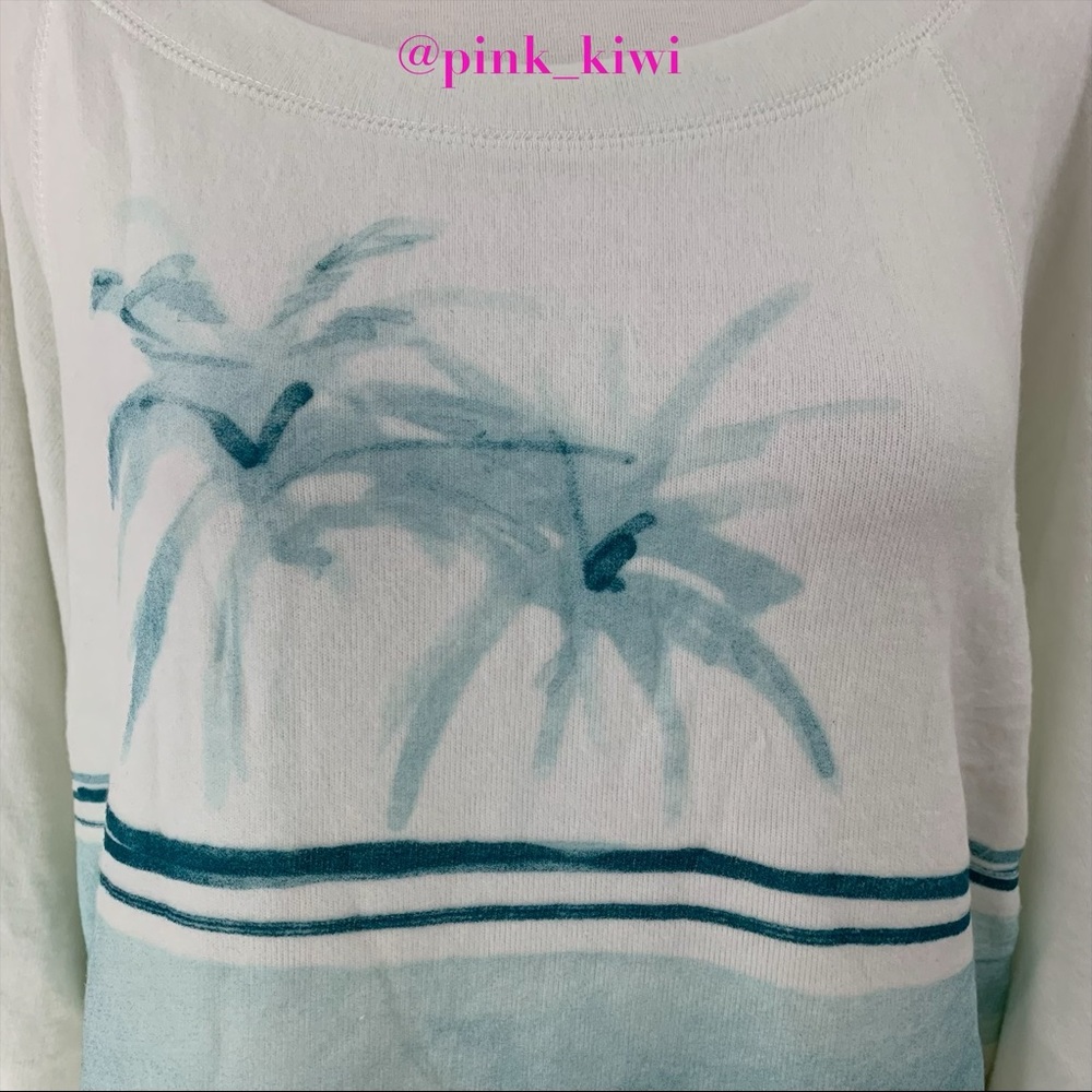 ⬇️REDUCED❗️Chaser Graphic Raglan-Sleeve Sweatshirt - Picture 3 of 16